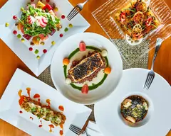 Wyatt's Grill & Saloon (42900 W Big Bear Blvd)