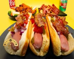 Hot Dogs y Hamburguesas Artesanales