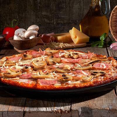 Pizza Cazzerola Jamón E Funghi