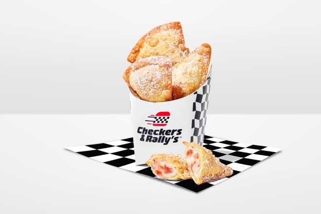 Fried Strawberry Cheesecake Bites (4pc)