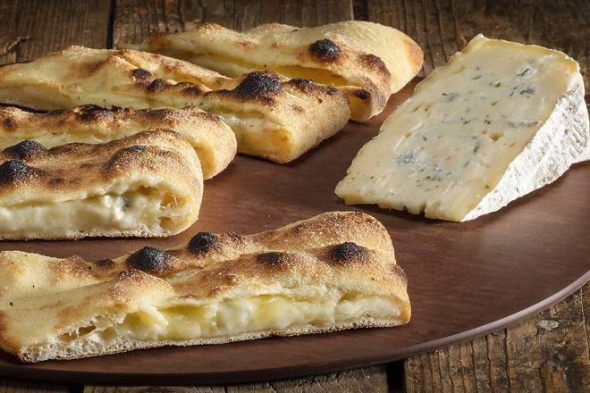 Focaccia mozzarella artisanale française et Bleu du Vercors AOP