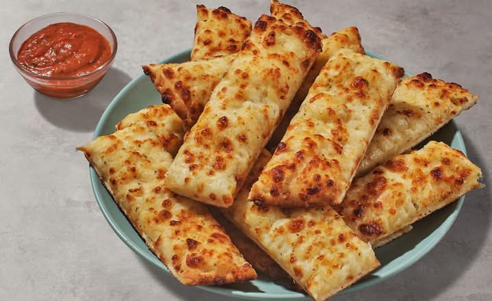 Garlic Cheese Sticks