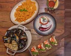 A10 Kitchen (162 Avenue A)