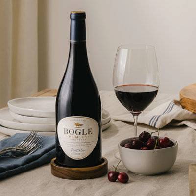 Bogle Vineyards Pinot Noir Wine 2006 (750 ml)