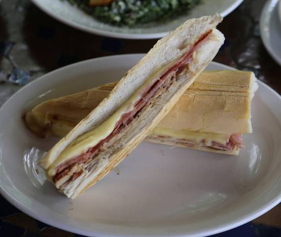 Sándwich Cubano*