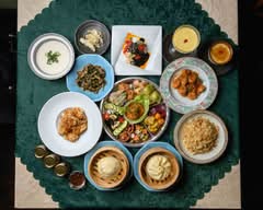 Asian Table Mong Cai