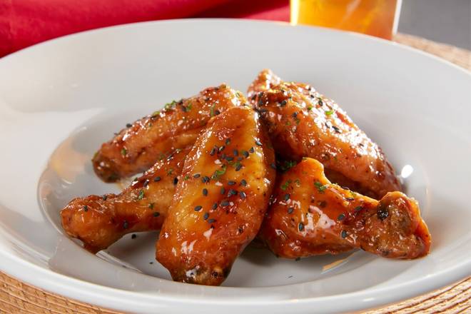 BLACK PEPPER TERIYAKI WINGS