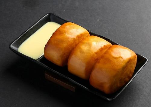 Deep Fried Soft Bun 黃金炸饅頭