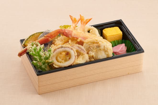 季節の特選天重