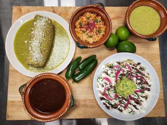 La Taquiza (2509 S Broadway)