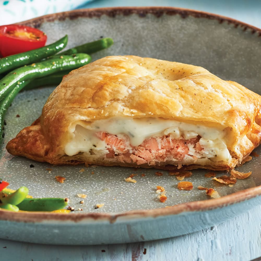 M&M Food Market Salmon Wellington (150 g)