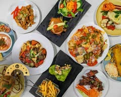 Aqua Lounge & Restaurant