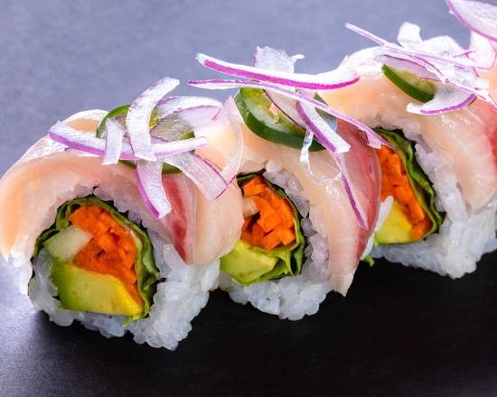 (a010) Veggie Yellowtail Roll