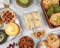 Petit Bonbon (unit 278-7181 Yonge Street)