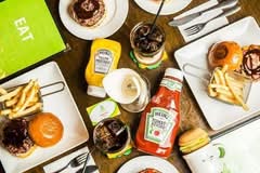 シェイクツリー Shake Tree