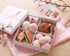 お菓子処 旭堂 広島本店