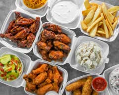 Chuck's Cafe (551 Hamilton Ave)