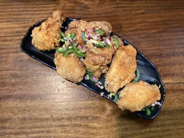 A4. Salt & Spicy Chicken Wings