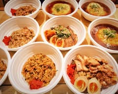 深夜営業中！【炒飯、餃子をはじめ本格中華料理をご自宅で！】ラーメン家族〈東淀川 瑞光〉