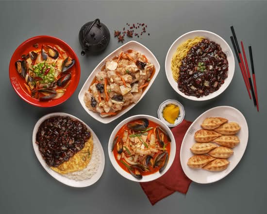 Paik's Noodle