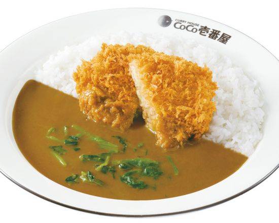 手仕込キャベツメンチカツカレー+ハーフほうれん草 Hand-made minced meat and cabbage cutlet curry with spinach (half)