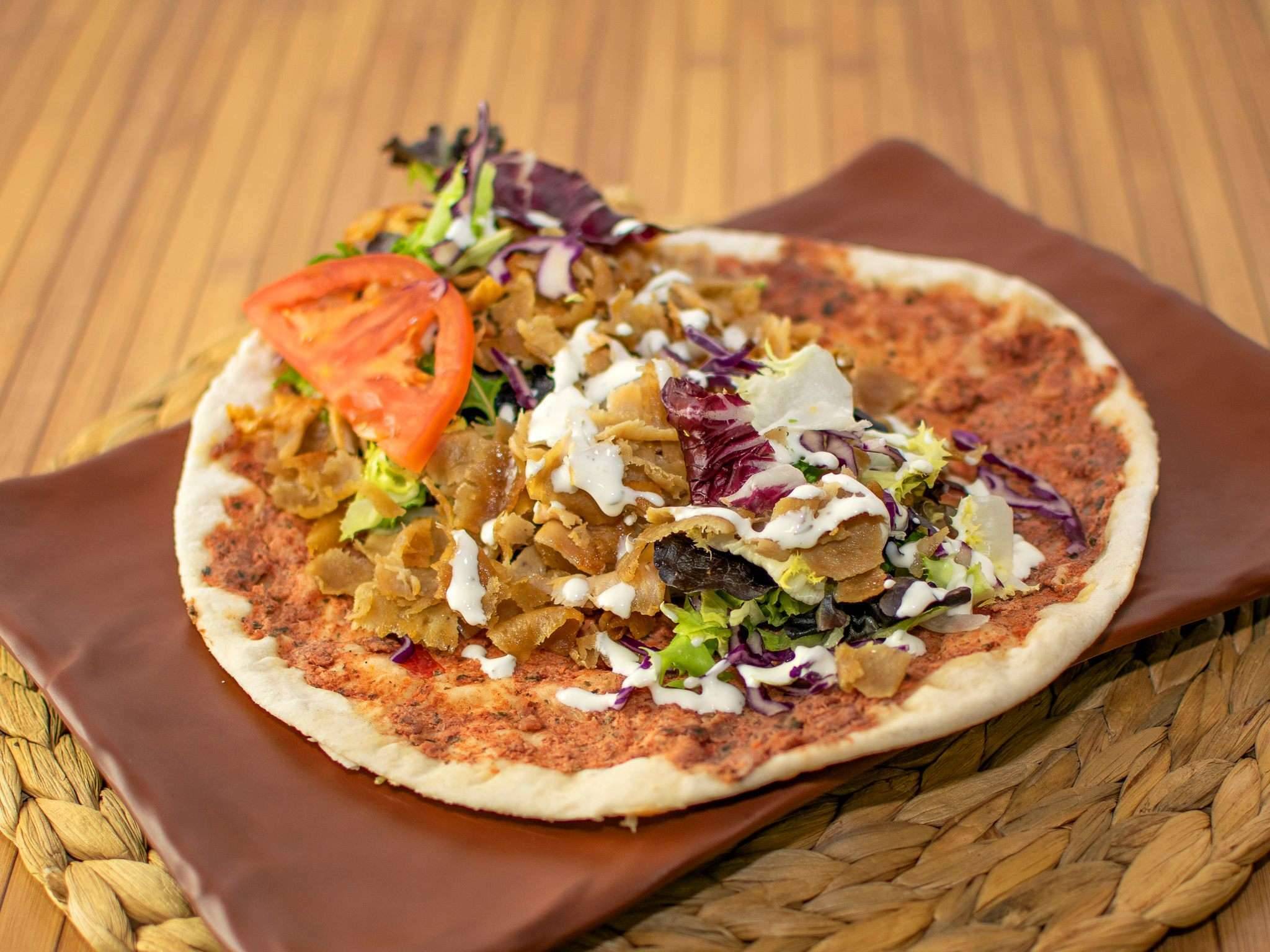 Lahmacun kebab