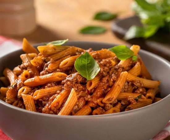 pasta penne  con carne de Res