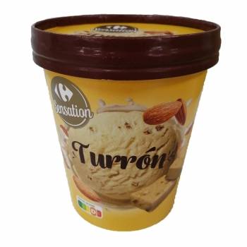 Helado de turrón y trocitos de almendra caramelizada Carrefour Sensation 350 g.