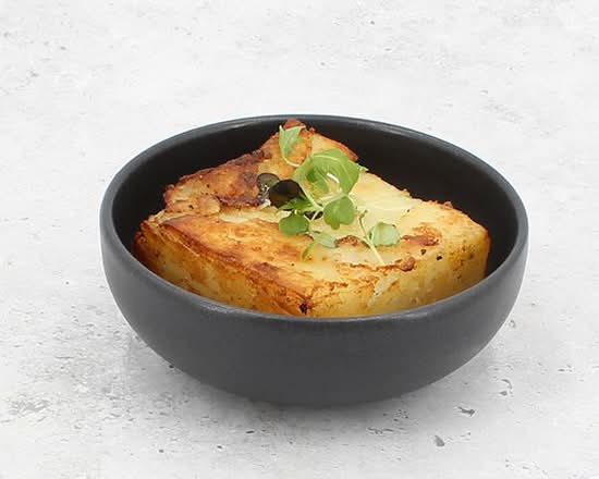 DAUPHINOISE POTATOES (V)