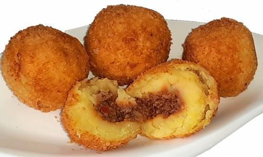 Papa Rellena/Fried Stuffed Potato
