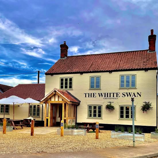 The White Swan - Gressenhall