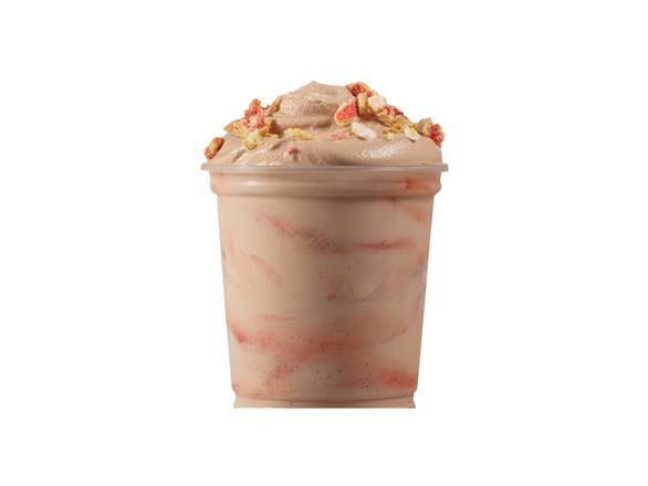 Pop-Tarts® Strawberry Chocolate Frosty Fusion™