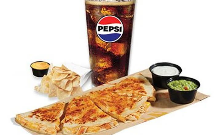 Cantina Chicken Quesadilla Box Meal