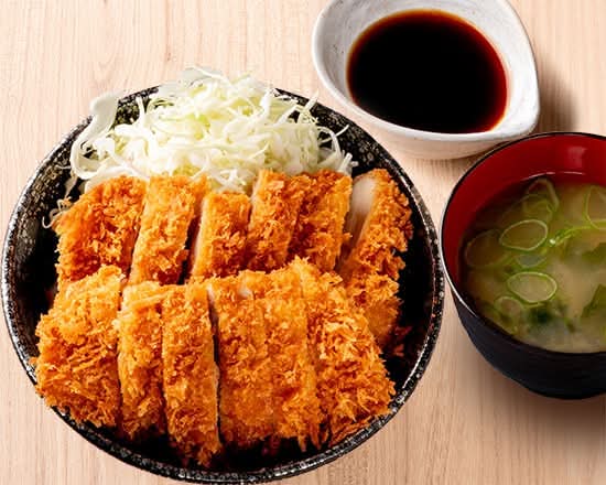 ダブルチキン新潟タレかつ丼～わかめ味噌汁セット～