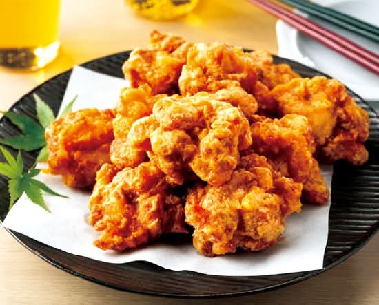 若鶏の唐揚げ（醤油味）～２種の醤油使用～10個 Deep-fried broiler chicken (soy sauce flavor) with two kinds of soy sauce (10pieces)