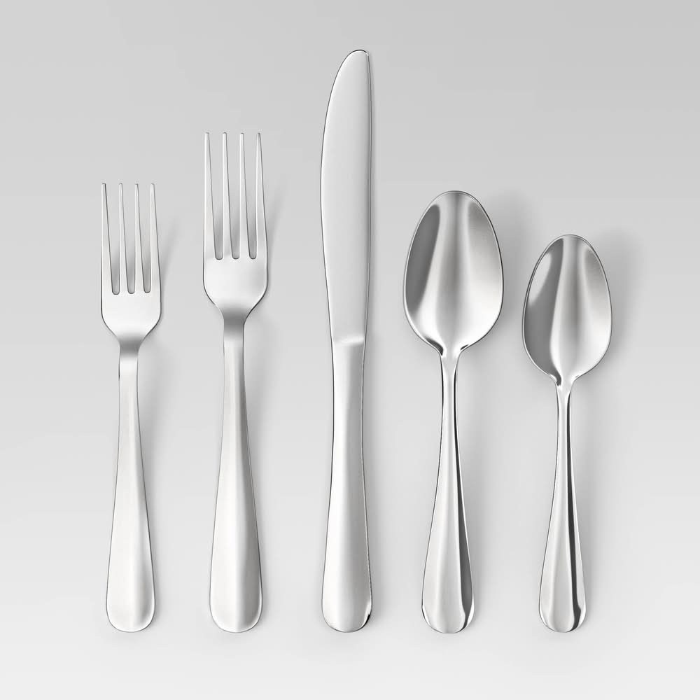 Room Essentials Teagan Flatware Silverware Set (20 ct)