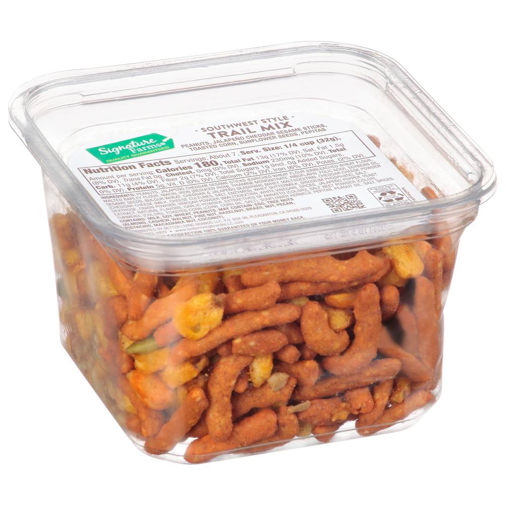 Signature Farms Southwest Trail Mix (8 oz)