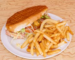 La Torta Express Snacks y Algo Más