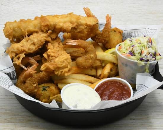 Forrest's Seafood Feast