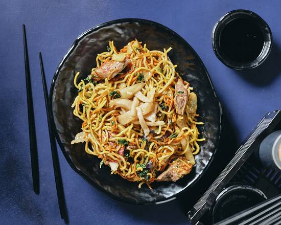 Kanado Soba 🦆🇫🇷 - Nouilles sautées artisanales au magret de canard.