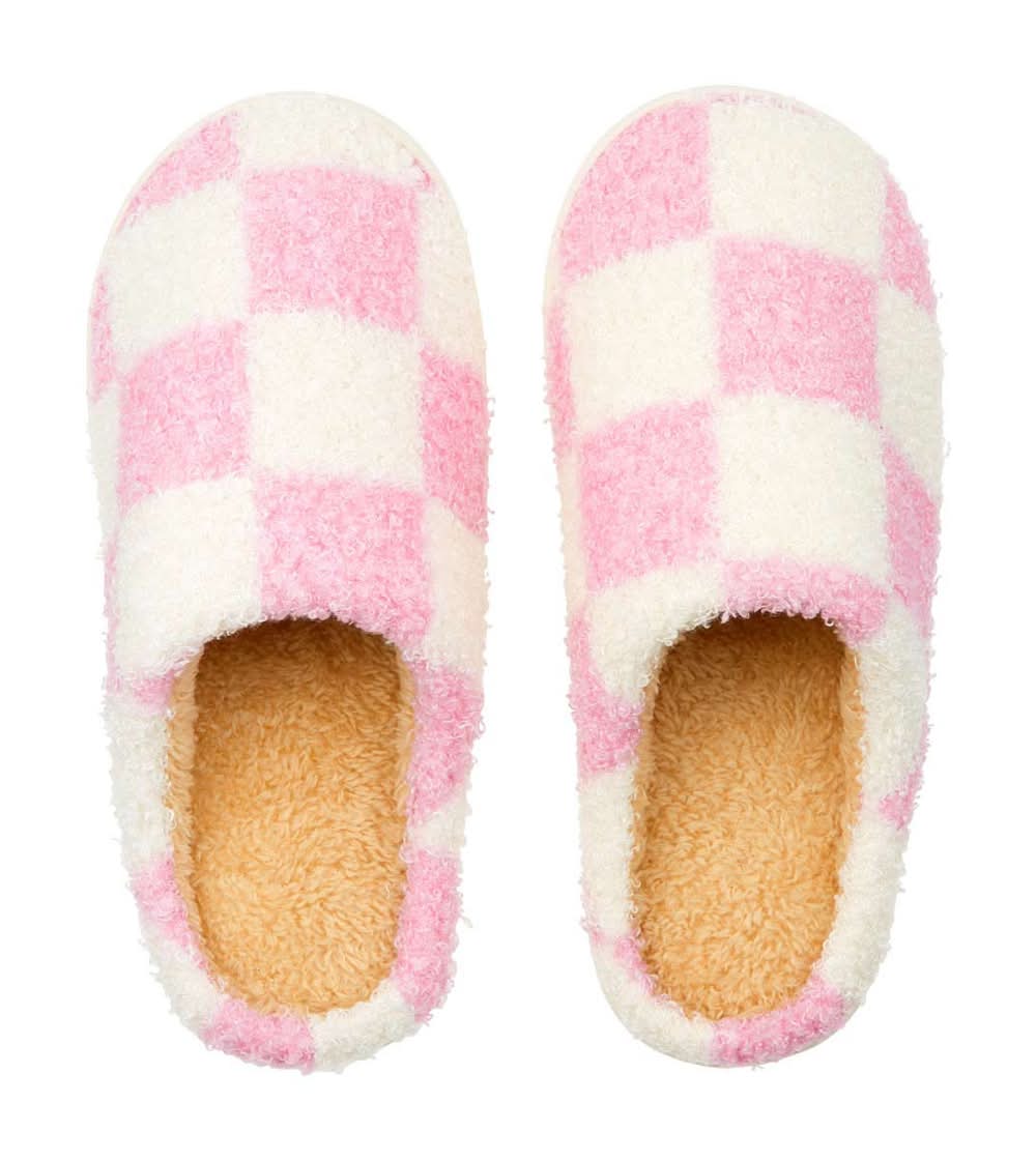 Checkerboard Indoor Slippers Pink And White Sherpa One Size