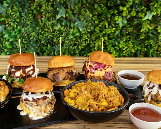 Boss & Co. Street Food