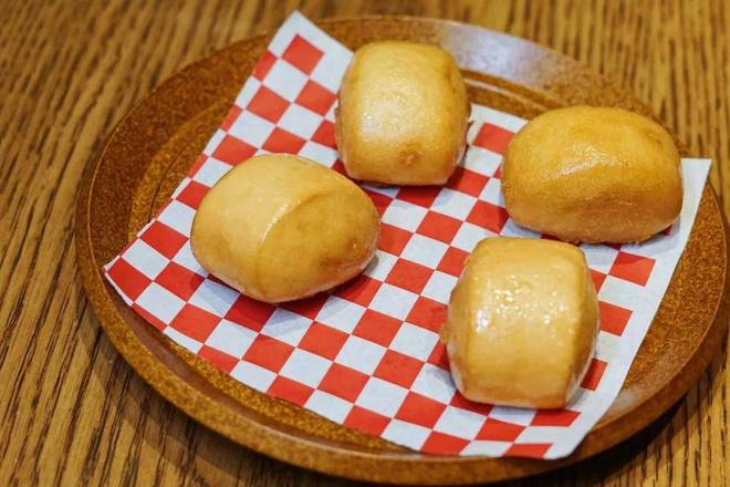 黄金小馒头 (4个) / Golden Steamed Buns (4 Pieces)
