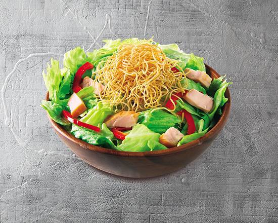 パリパリ揚げ麺とスモークチキンのオリエンタルサラダ Oriental Salad with Crispy Fried Noodles and Smoked Chicken