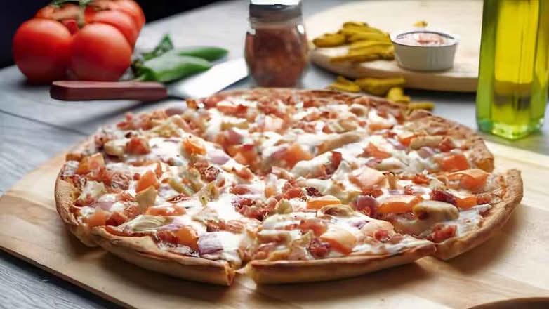 Plant-Based BBQ Chicken Pizza Twist