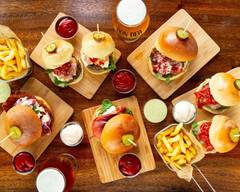 Burger, Salads and Arepas by Edge's Tavern