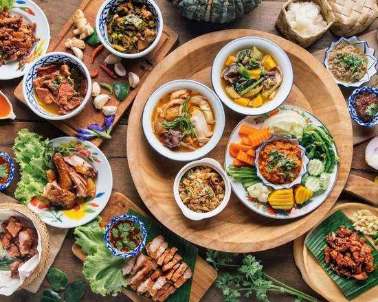 Kinaly Lao & Thai Eatery 