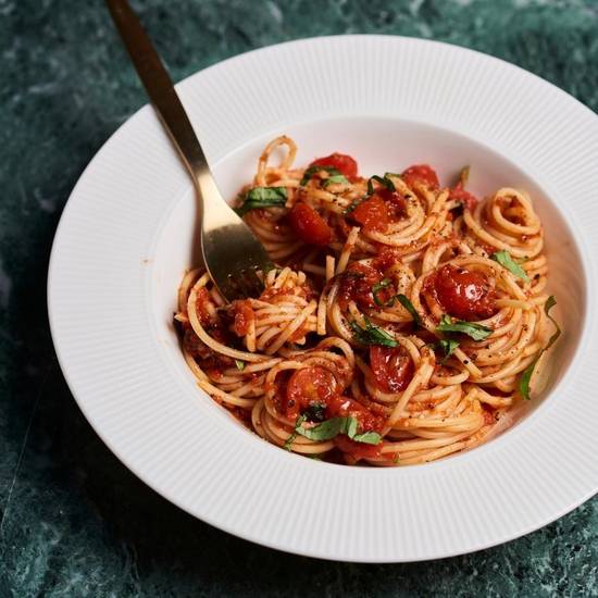 Vegan Spaghetti Al Pomodoro