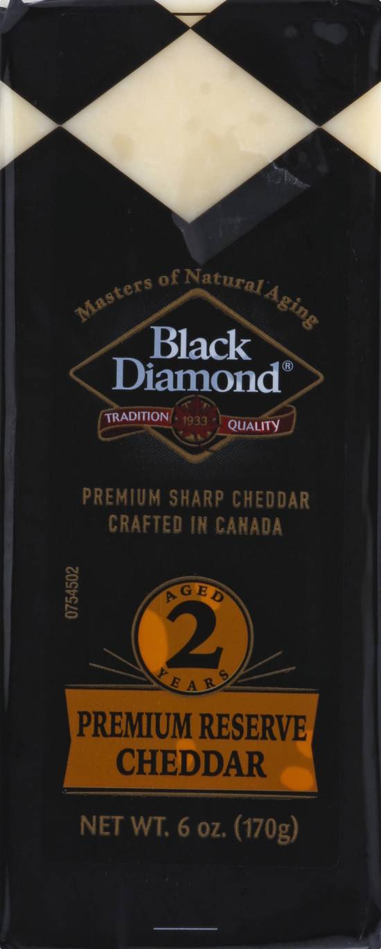 Black Diamond Premium Sharp Cheddar Aged 2 Years (6 oz)