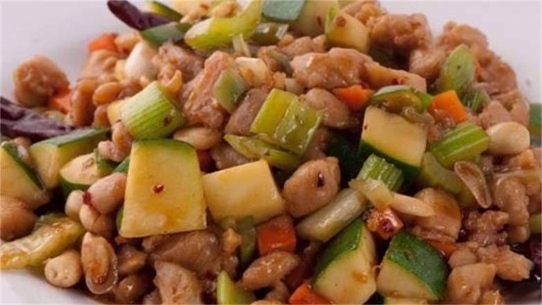 C4.Kung Pao Chicken-宫保鸡